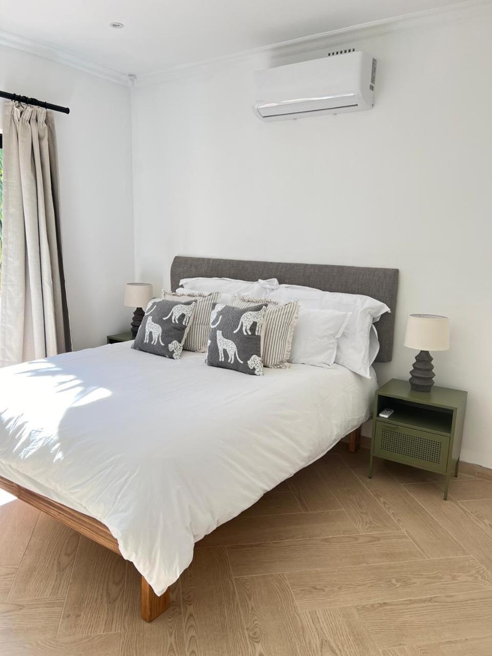 Chasselas Self Catering Kapstaden Exteriör bild